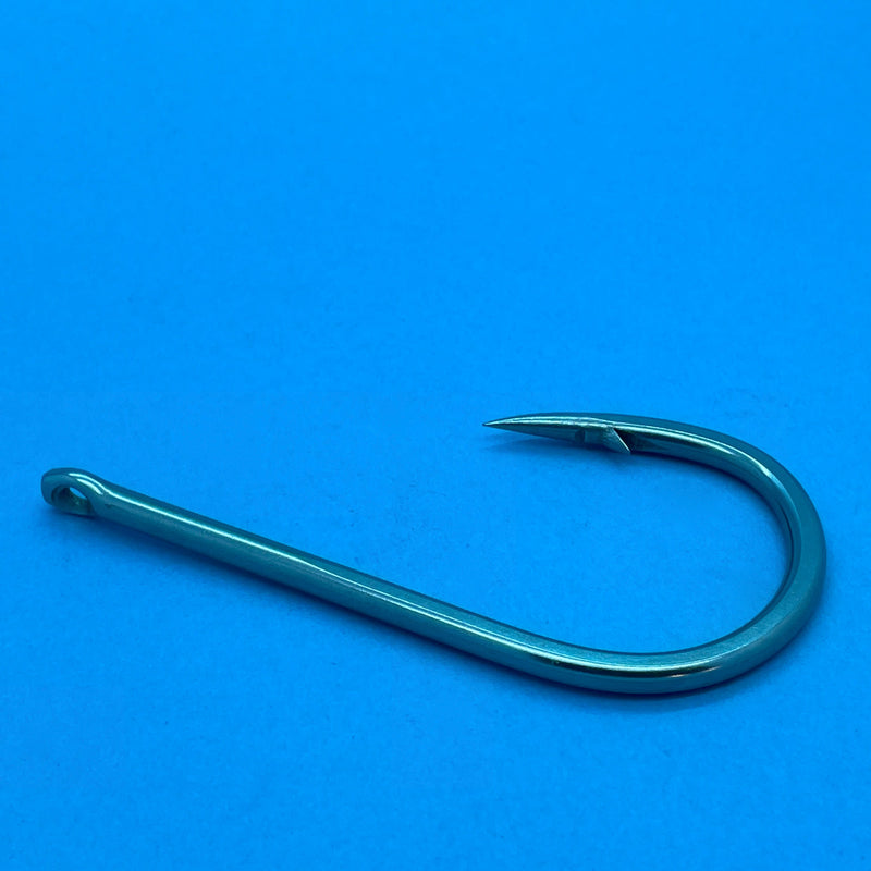 Fuku Cone Point Needle Eye Hook Size 9/0